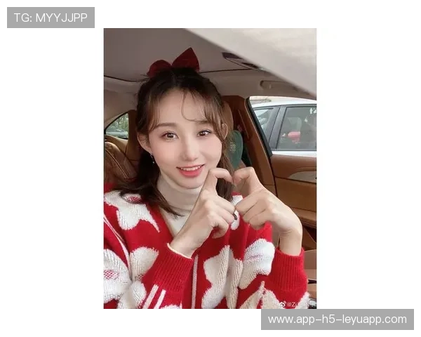 花游冠军梁馨枰分享旷野般人生理念,花样游泳梁馨枰