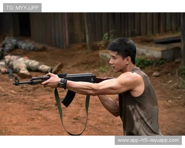 男团十米台最炸裂一跳：赵仁杰零水花惊艳全场，98.05分成就单跳最高！